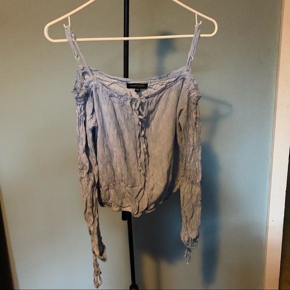 Kendall & Kylie: Striped Cold-Shoulder Top - Picture 6 of 8